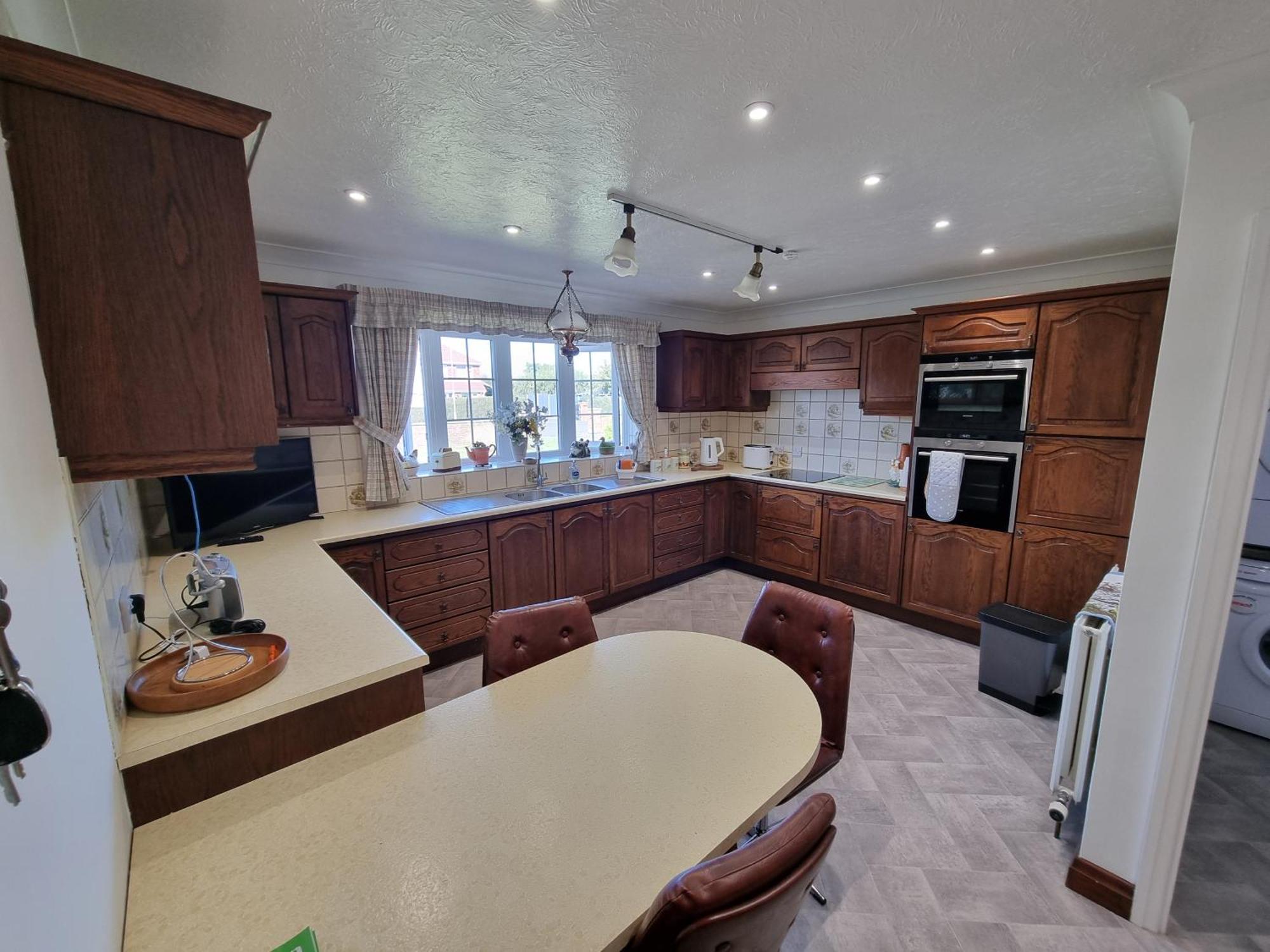 Spacious & Upmarket 2 Bedroom Detached Bungalow In Boston Exterior photo
